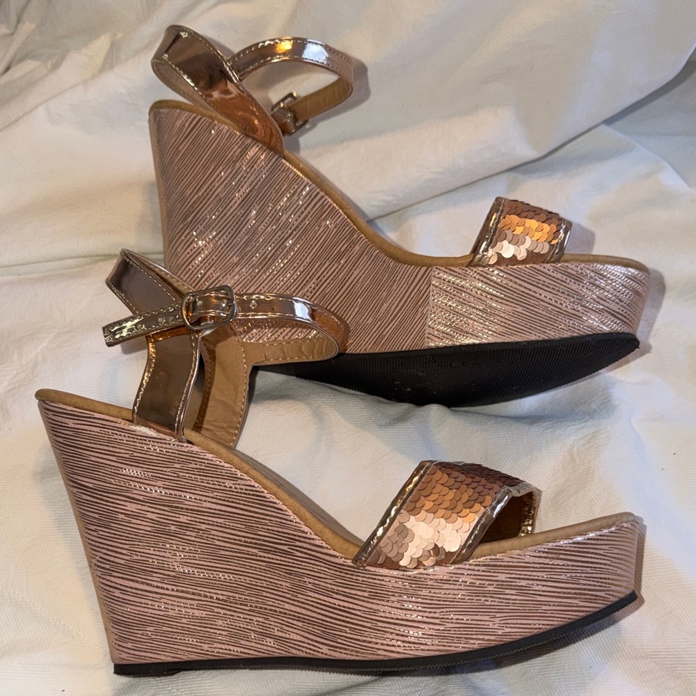 Elegant Rose Gold Wedge Sandals